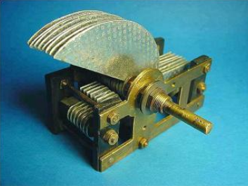 帶你認(rèn)識(shí)幾種常見(jiàn)電容器，了解電路板上常見(jiàn)電子元件